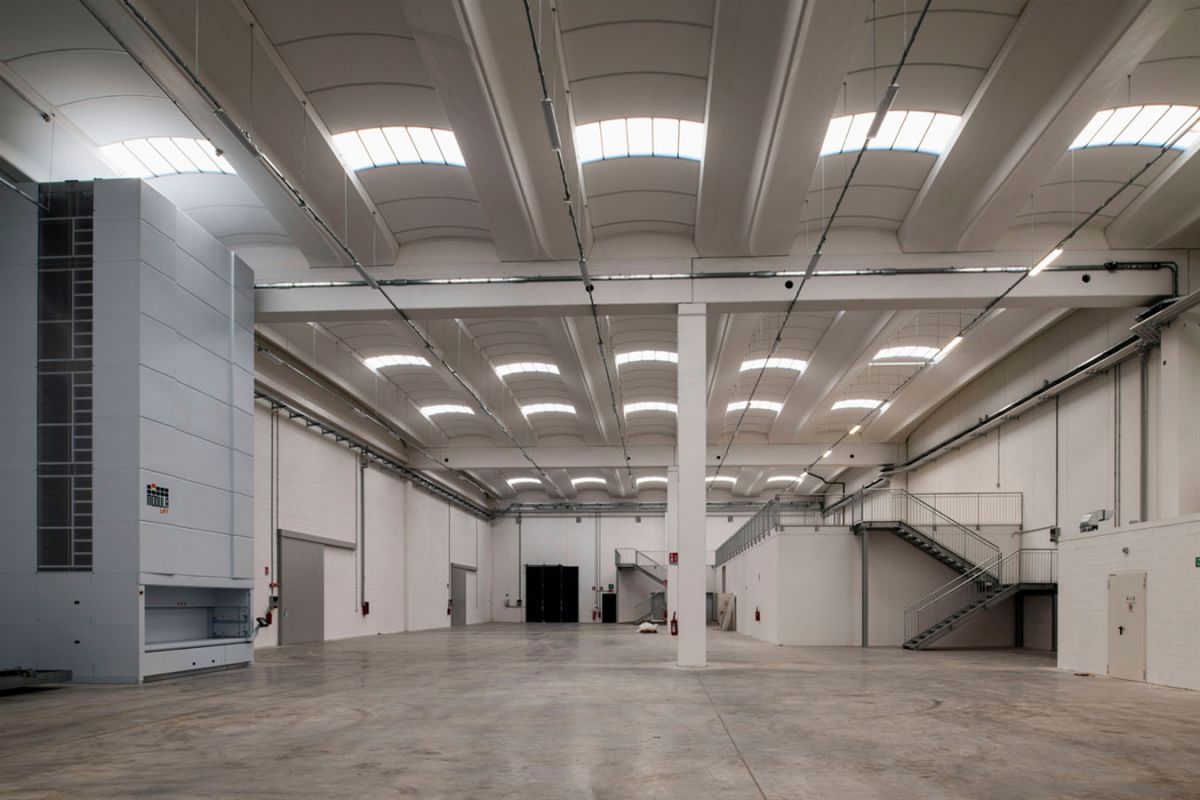 Ugolini-Headquarters-Cospe-Costruzioni-Superficie-Magazzino
