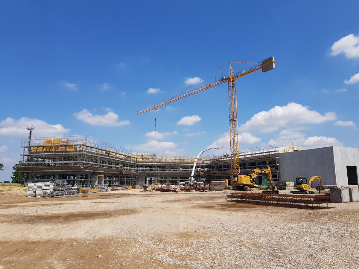 Ugolini-Headquarters-Cospe-Costruzioni-Cantiere-Superficie